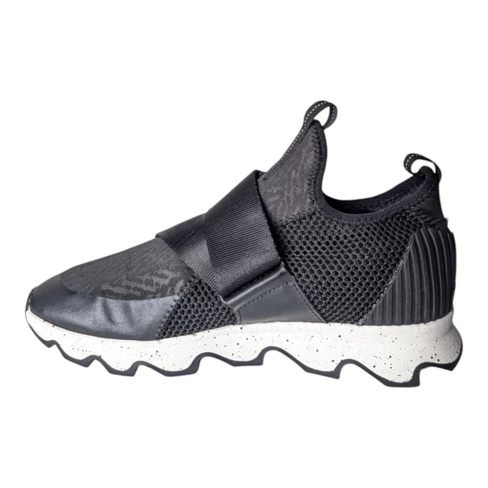 SOREL Kinetic Sneaker Size 10 - Picture 6 of 9